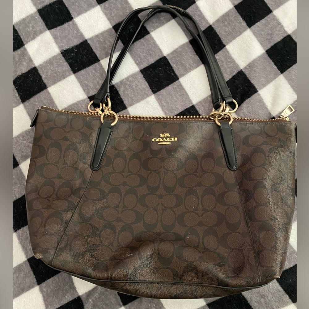 COACH Purse 👜